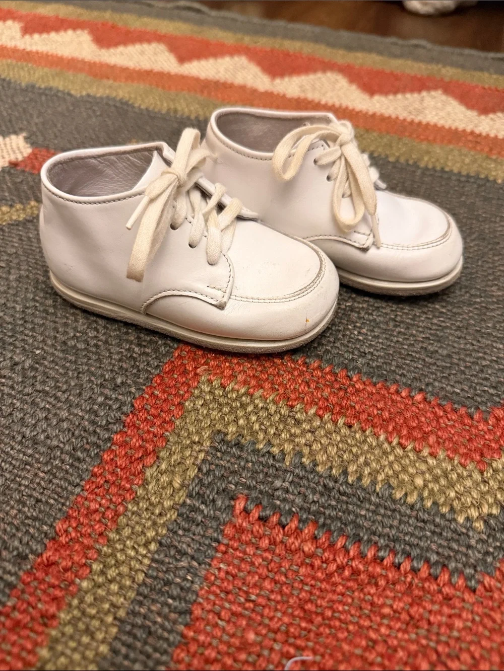 Stride Rite White Leather Shoes